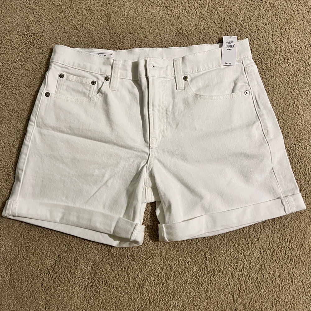 GAP 5” White Jean Shorts for Women